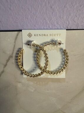 NWT Kendra Scott Fallyn Gold Chain-Link Hoop Earrings